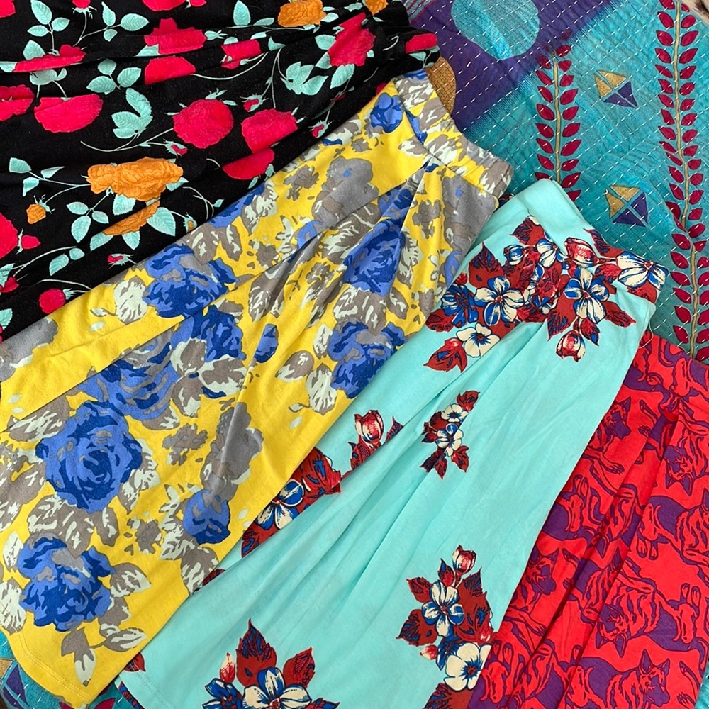 4 LulaRoe Madison skirts M
